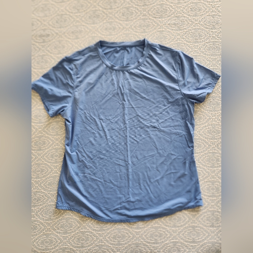 Womens Size XL Blue T-Shirt